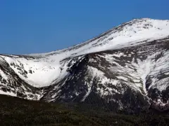 2 stranded hikers rescued from Mount Washington