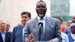 Trump's looming Chicago takeover puts violent illegal immigrant crimes in spotlight: 'Incompetent mayor'